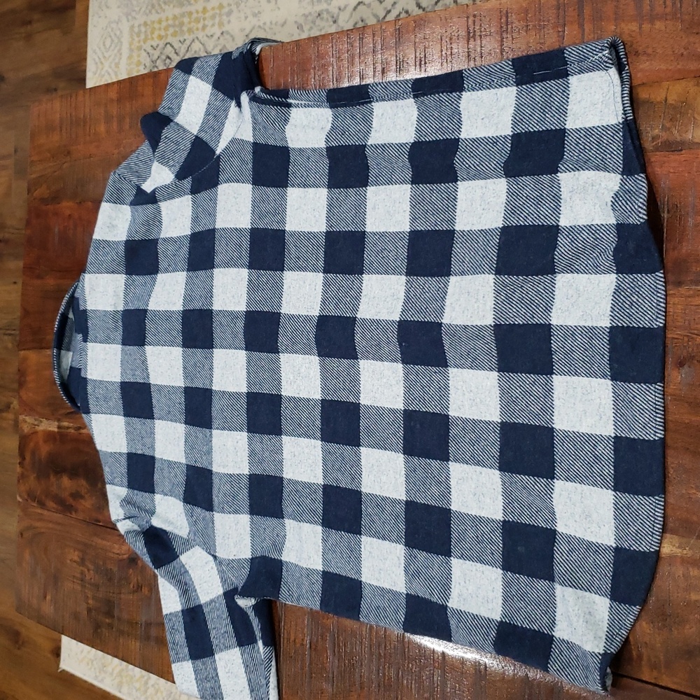 Faherty Blue and White Checkered Super Soft Flannel Button Down - Picture 8 of 8